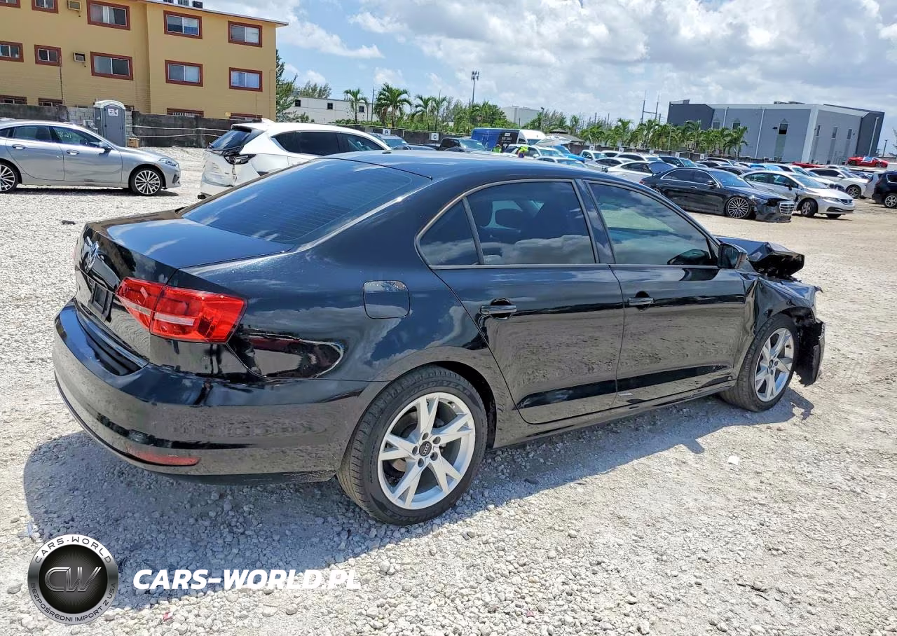 2015 Volkswagen Jetta Base VIN:3VW2K7AJ8FM317773 - 3