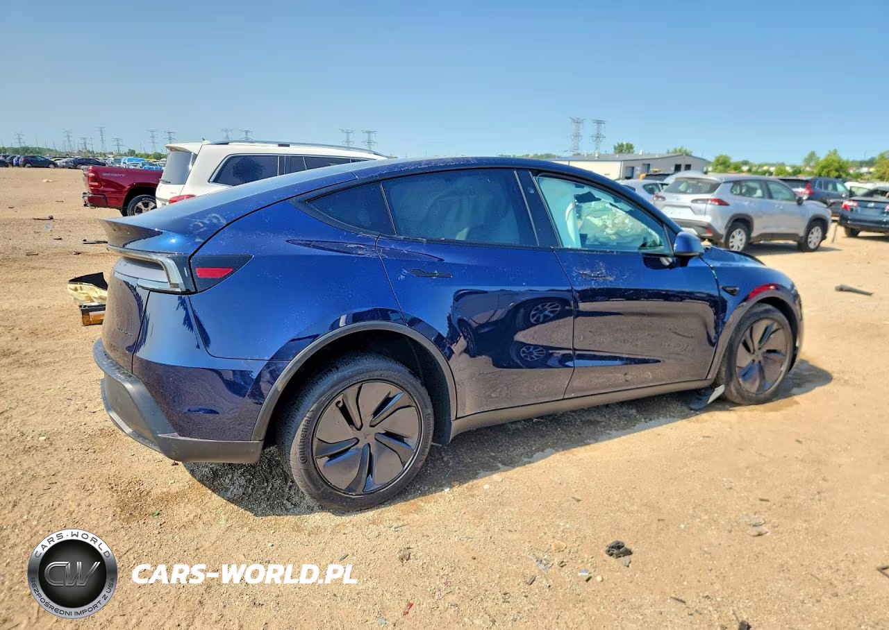 2026 Tesla Model Y VIN:7SAYGDEE6TF656917 - 3