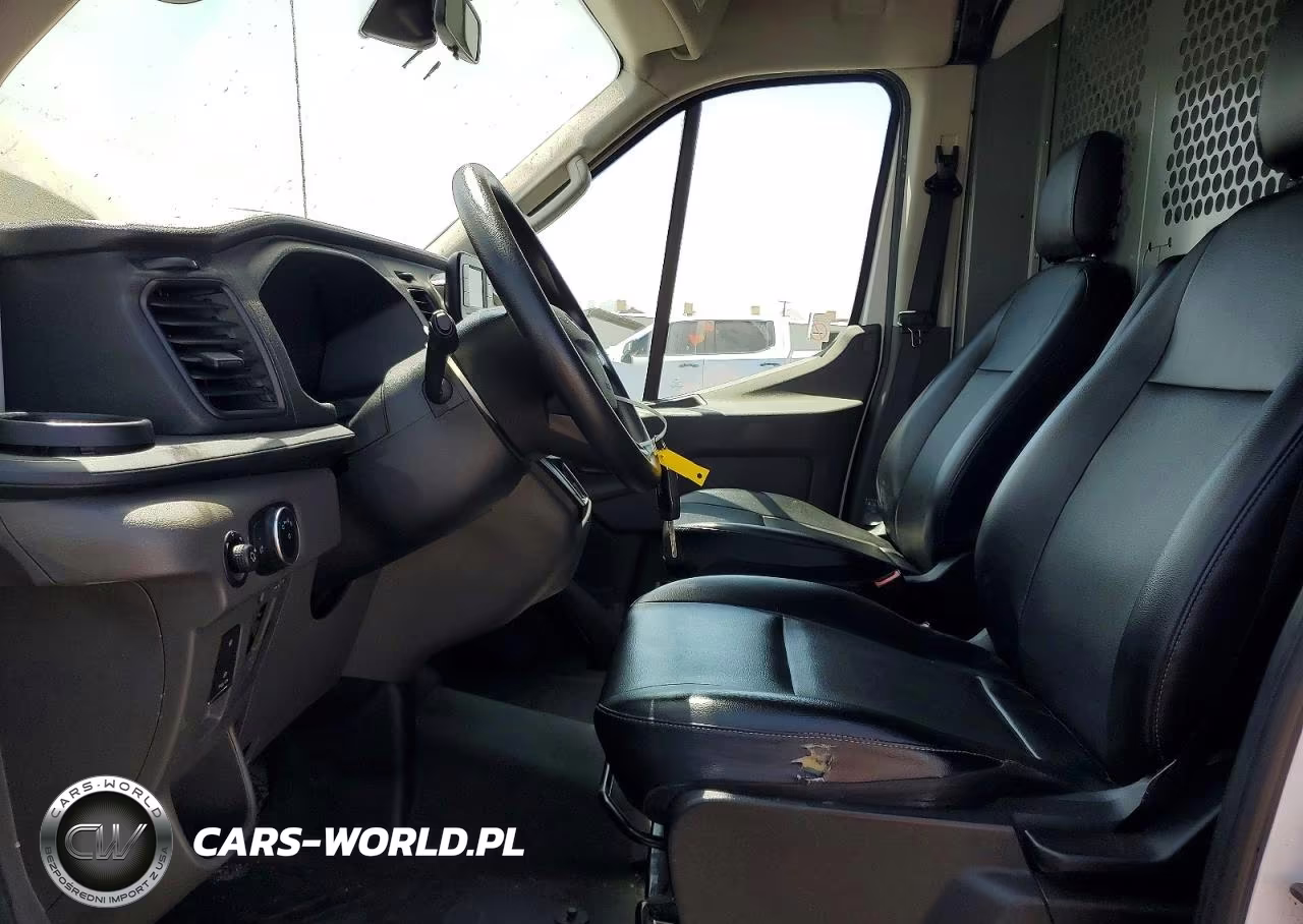 2023 Ford Transit 250 Delivery Van VIN:1FTBR1C84PKA60903 - 7