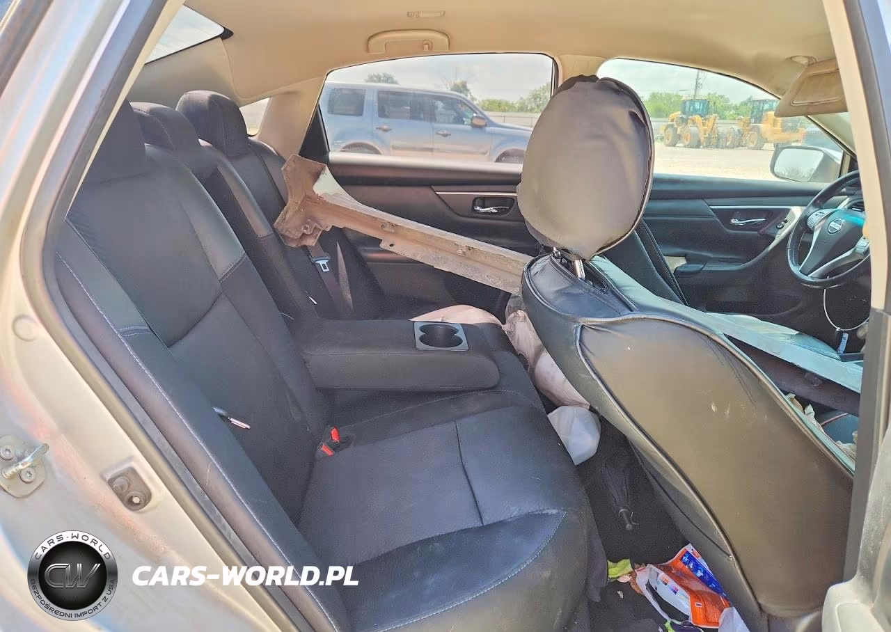 2016 Nissan Altima VIN:1N4AL3AP0GN332399 - 10