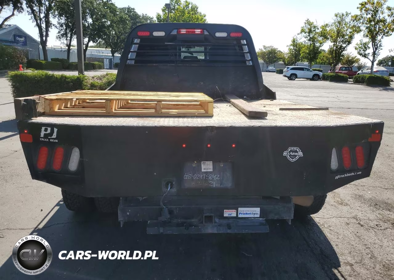 2019 Ram 3500 Crew Ln 4X4 Drw VIN:3C63RRGL7KG612404 - 6