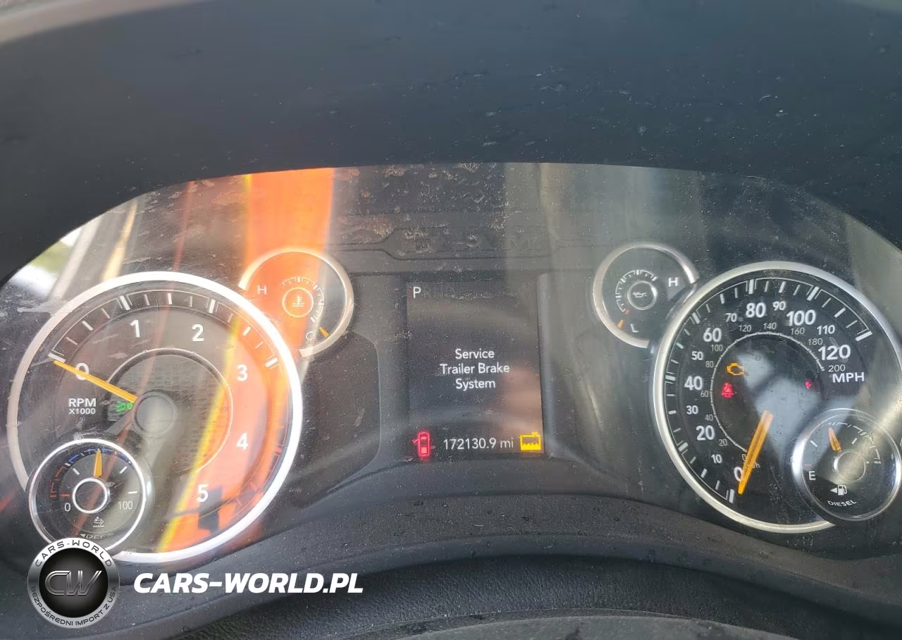 2019 Ram 3500 Crew Ln 4X4 Drw VIN:3C63RRGL7KG612404 - 9