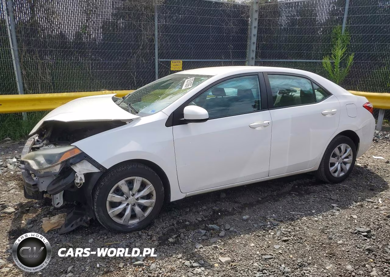 2014 Toyota Corolla Le – zdjęcie 1 z 13