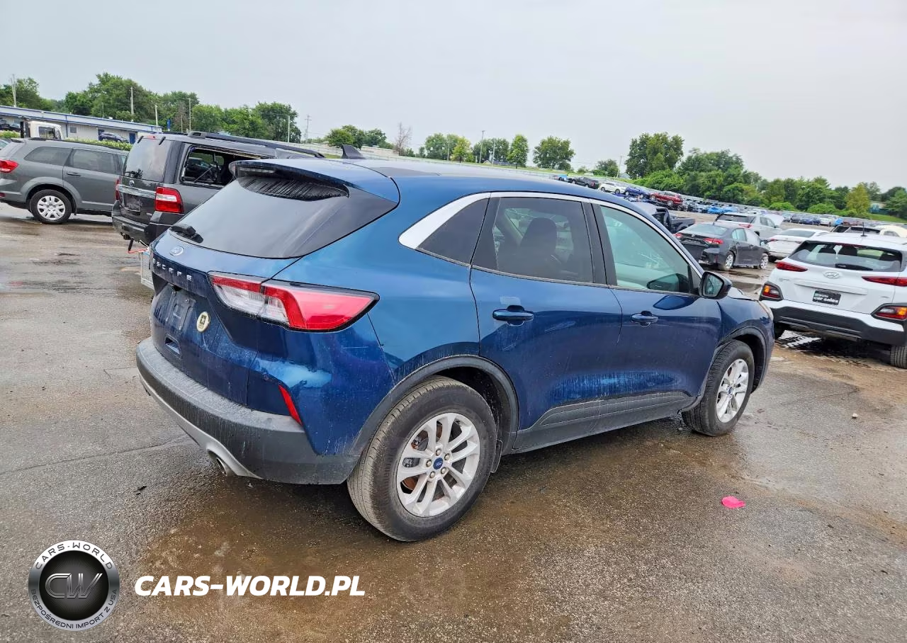 2020 Ford Escape Se VIN:1FMCU0G64LUC72314 - 3