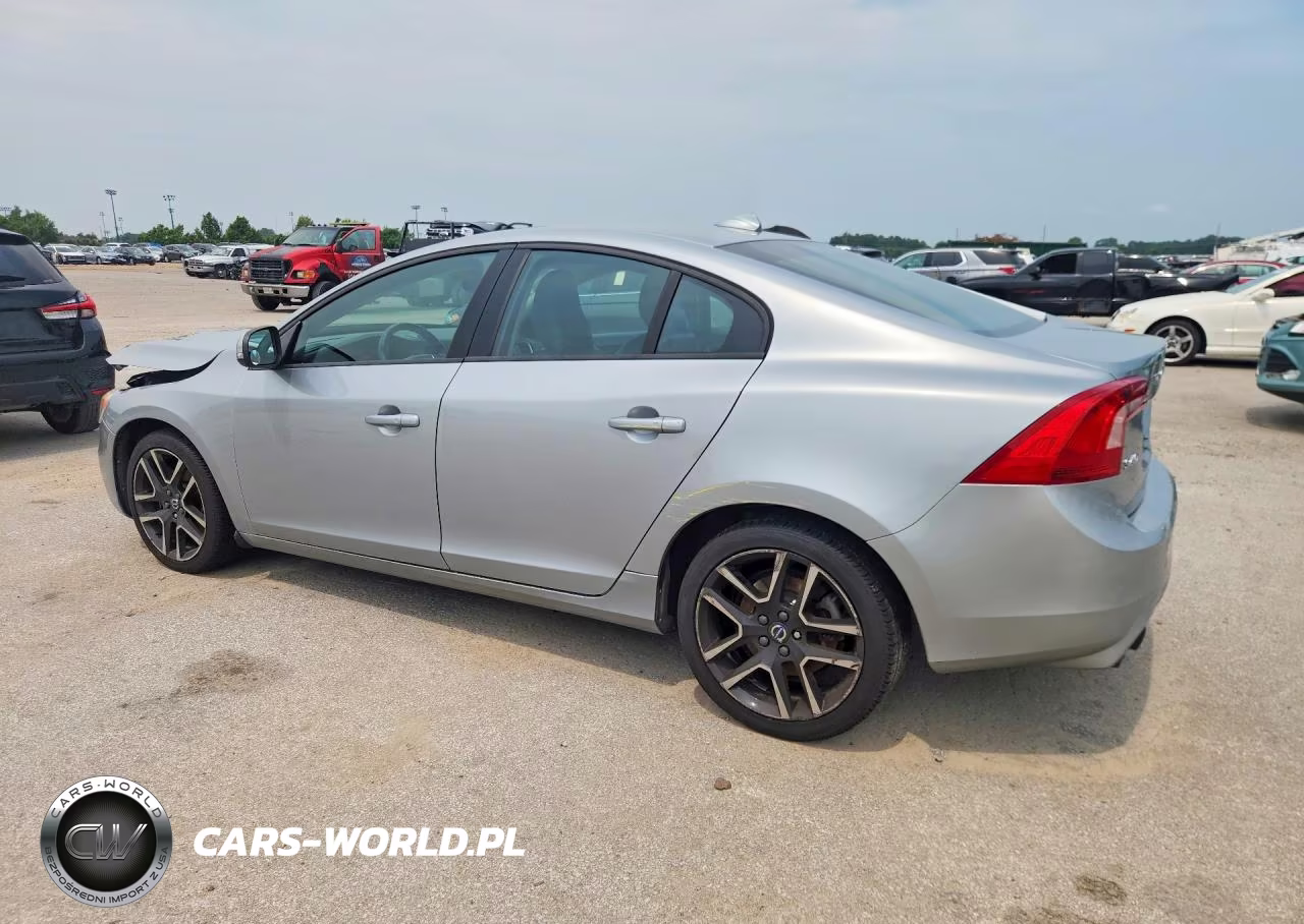 2018 Volvo S60 Dynamic VIN:YV140MTL0J2459902 - 2