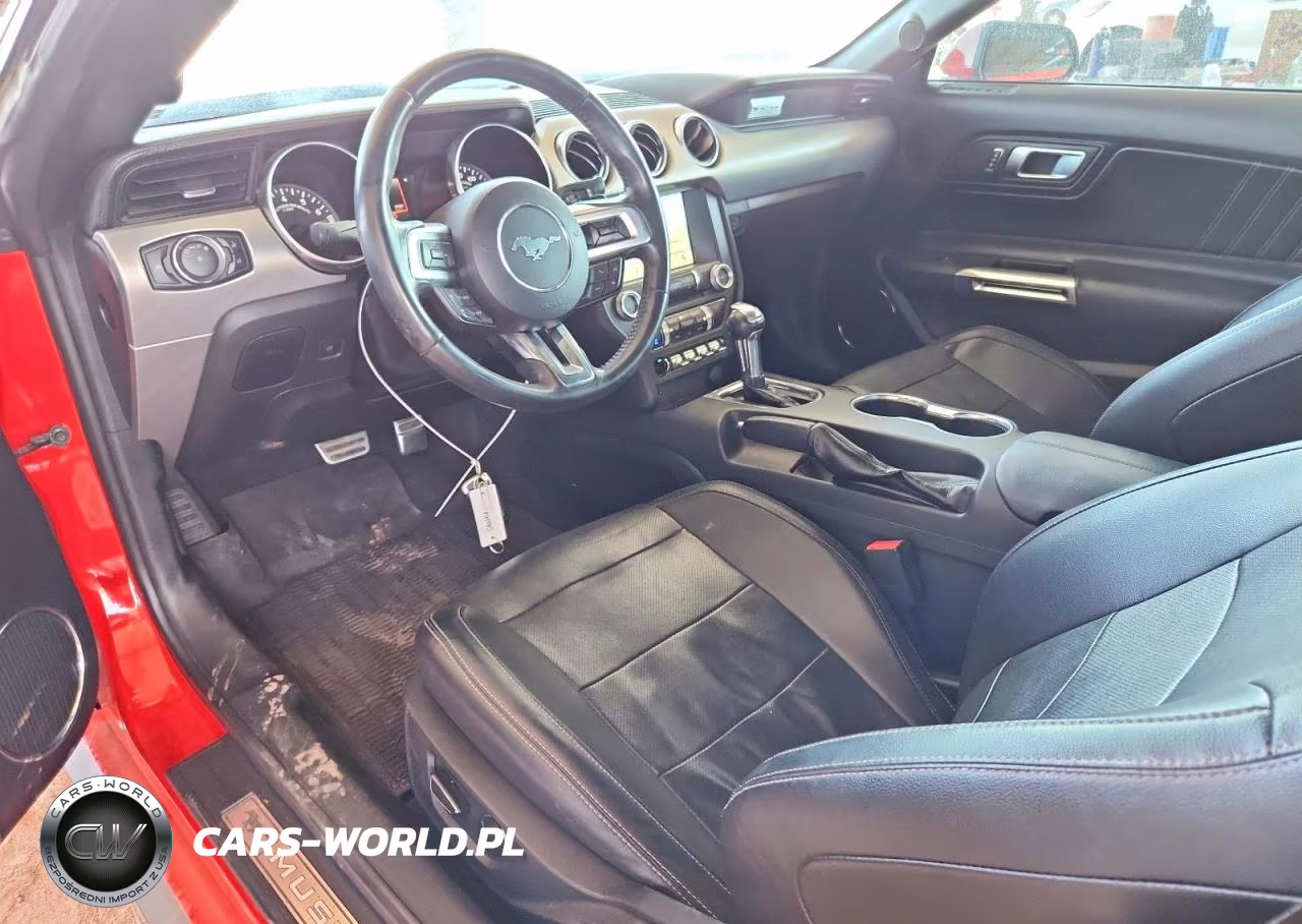 2018 Ford Mustang VIN:1FATP8UH0J5104666 - 8
