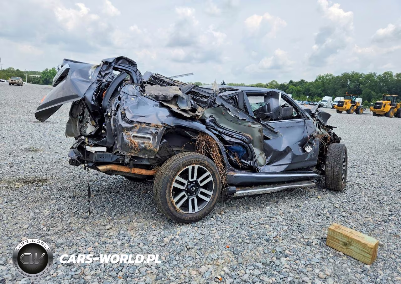 2018 Toyota 4Runner Limited VIN:JTEZU5JR2J5173301 - 3