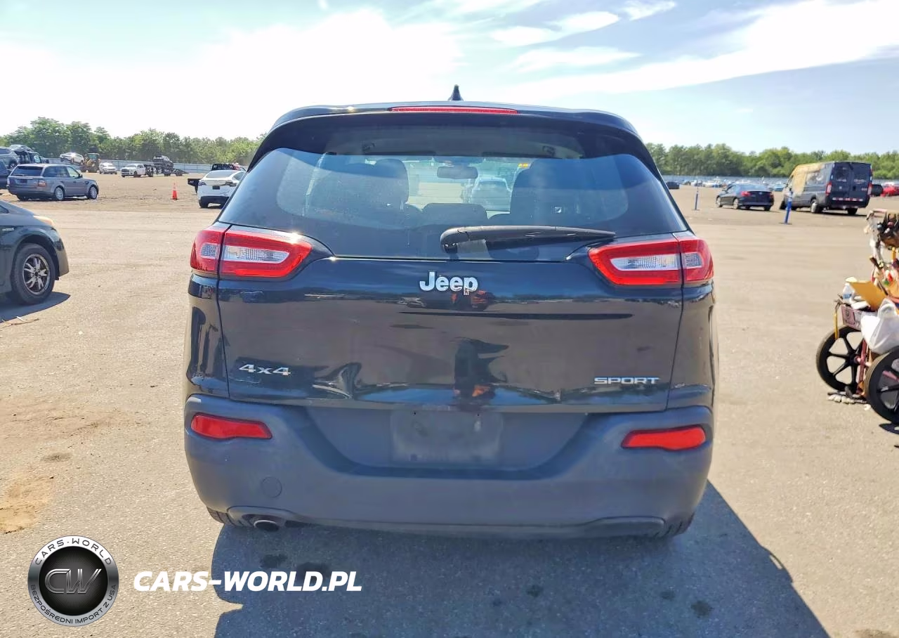 2015 Jeep Cherokee Sport VIN:1C4PJMAB8FW630471 - 6