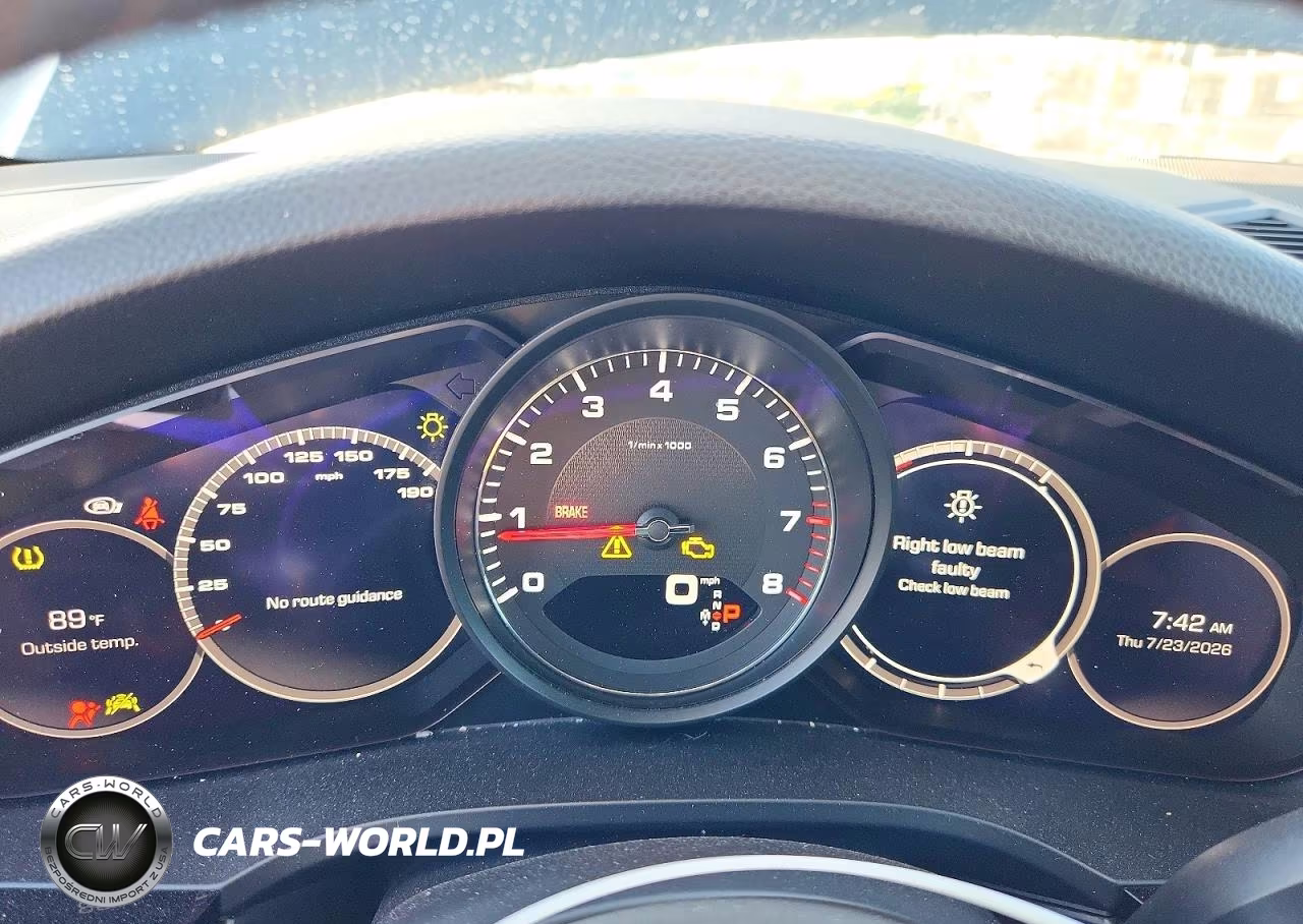 2021 Porsche Cayenne S VIN:WP1AB2AYXMDA27704 - 9