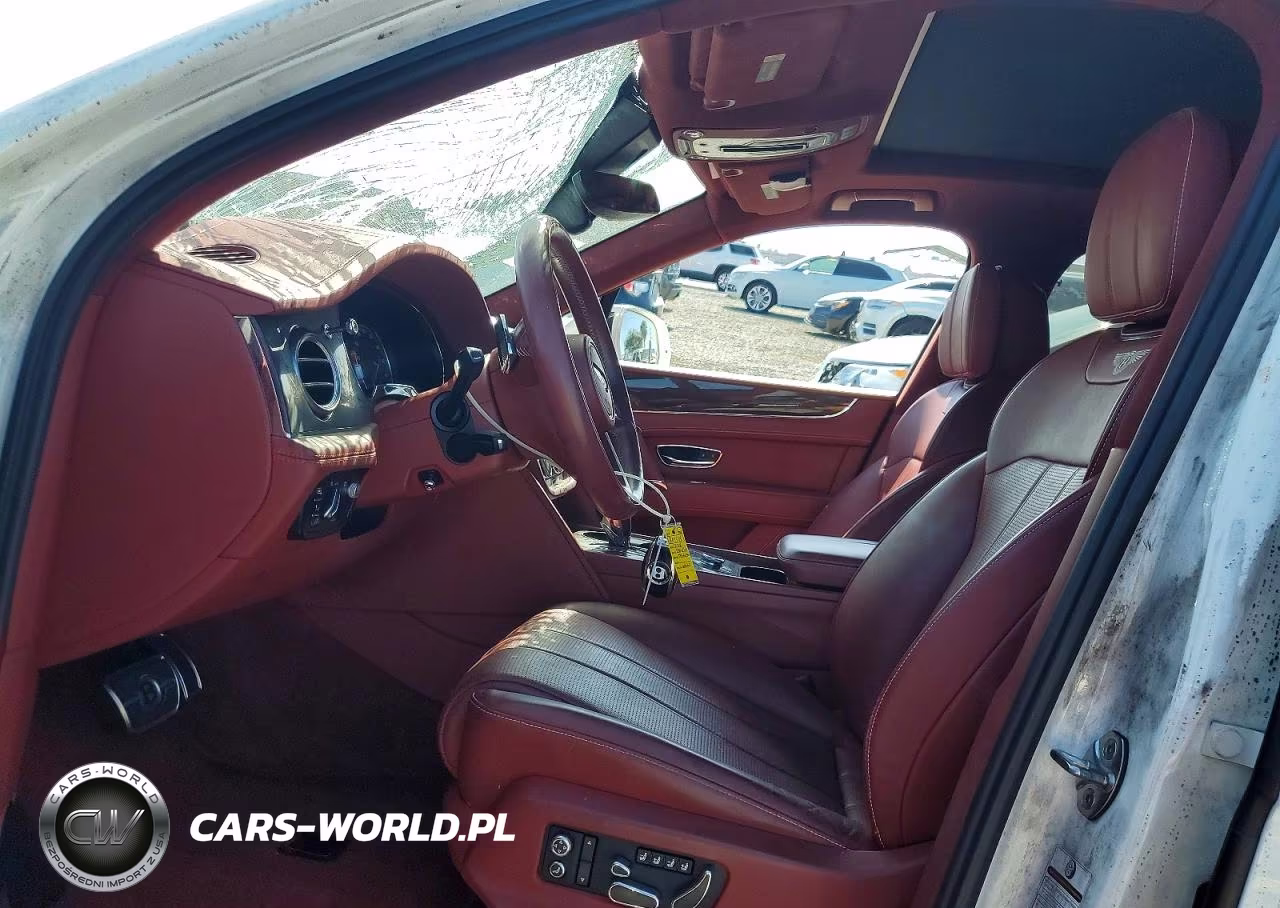 2018 Bentley Bentayga VIN:SJAAC2ZV8JC019077 - 7