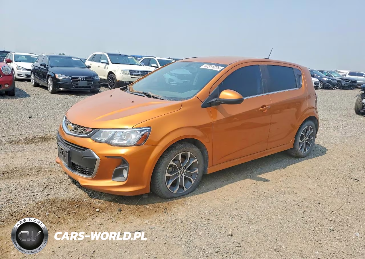2017 Chevrolet Sonic Lt – zdjęcie 1 z 12