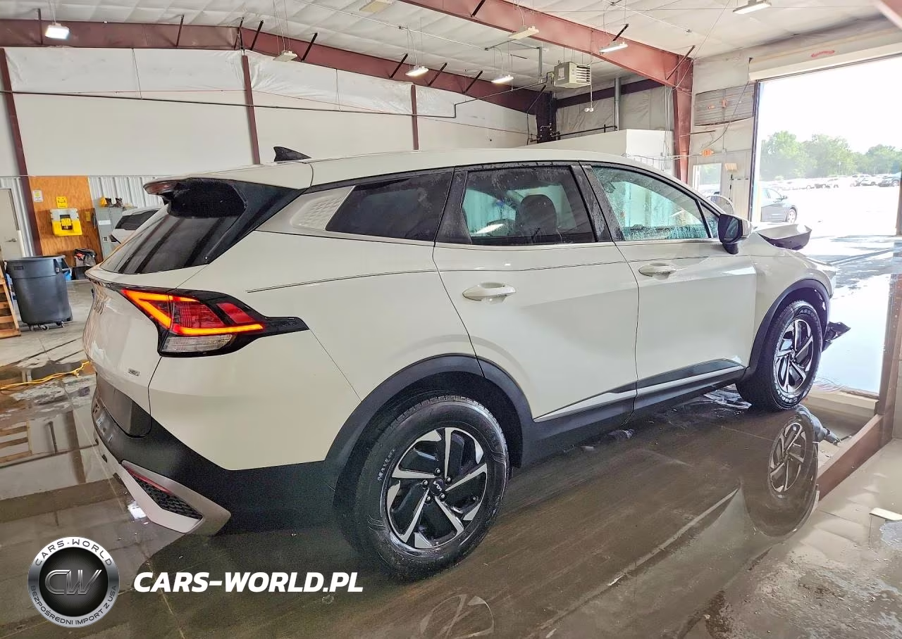 2023 Kia Sportage Lx VIN:KNDPUCAG0P7102335 - 3