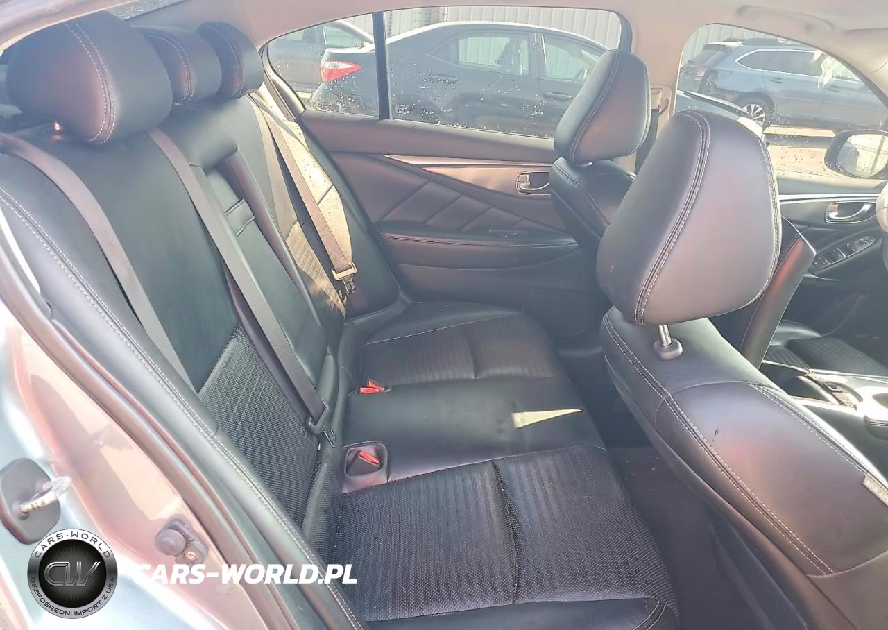 2015 Infiniti Q50 Sport VIN:JN1BV7AP7FM353130 - 10