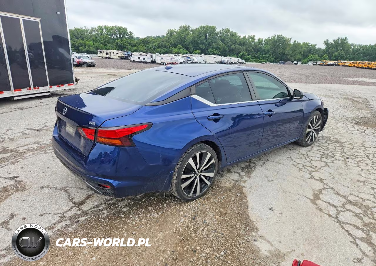 2019 Nissan Altima Sr VIN:1N4BL4CVXKC126453 - 3