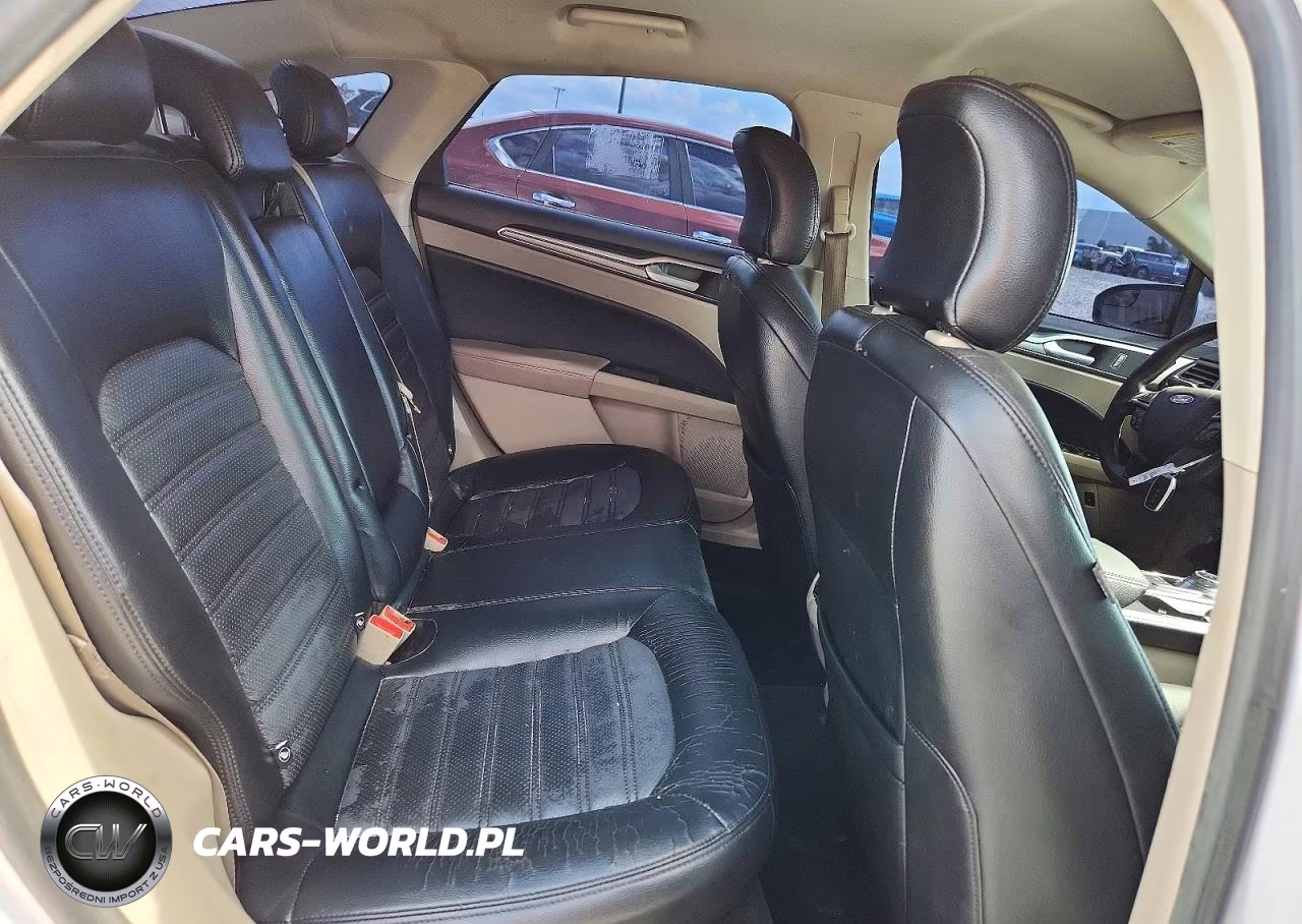 2018 Ford Fusion Se Hybrid VIN:3FA6P0LU3JR174902 - 10