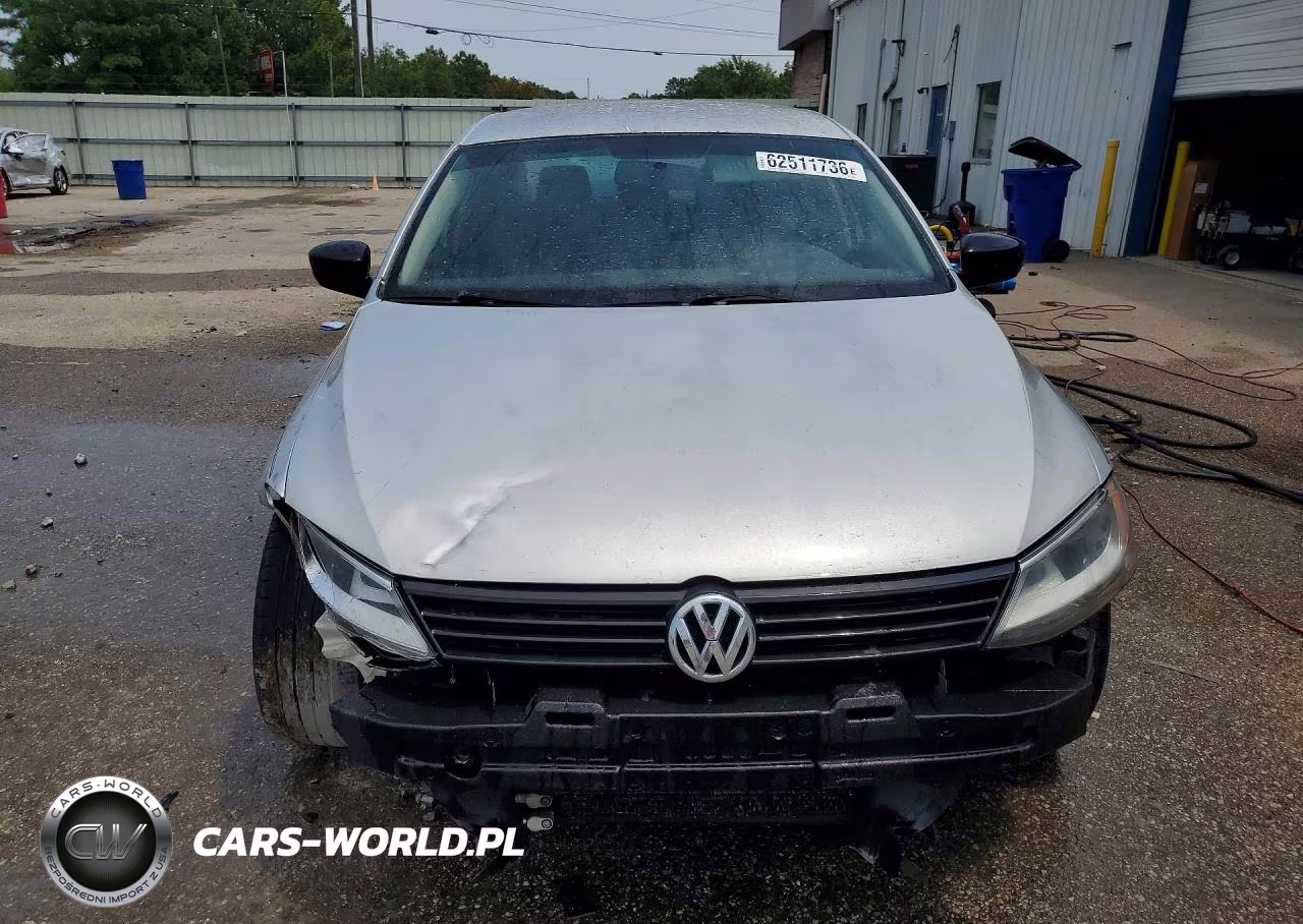 2012 Volkswagen Jetta Base VIN:3VW2K7AJ2CM335424 - 5