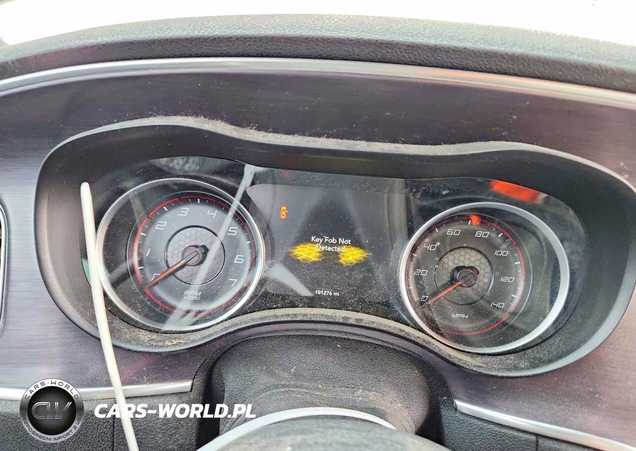 2018 Dodge Charger Sxt VIN:2C3CDXBG5JH197396 - 9