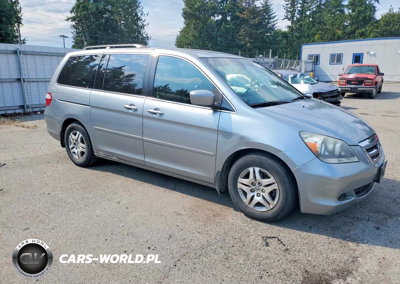 2007 Honda Odyssey Ex VIN:5FNRL38427B143907 - 4