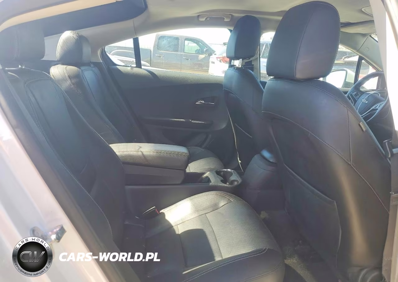 2015 Chevrolet Volt VIN:1G1RD6E41FU116571 - 10