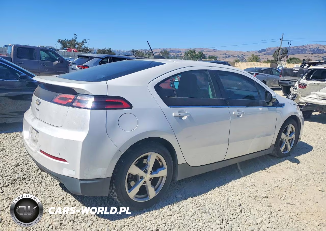 2015 Chevrolet Volt VIN:1G1RD6E41FU116571 - 3