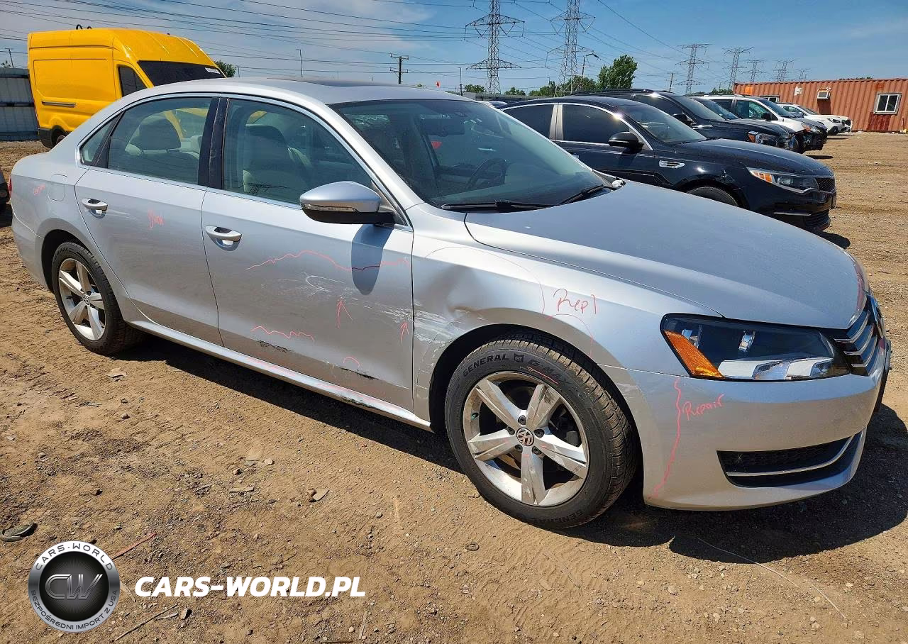 2012 Volkswagen Passat Se VIN:1VWBP7A30CC070247 - 4