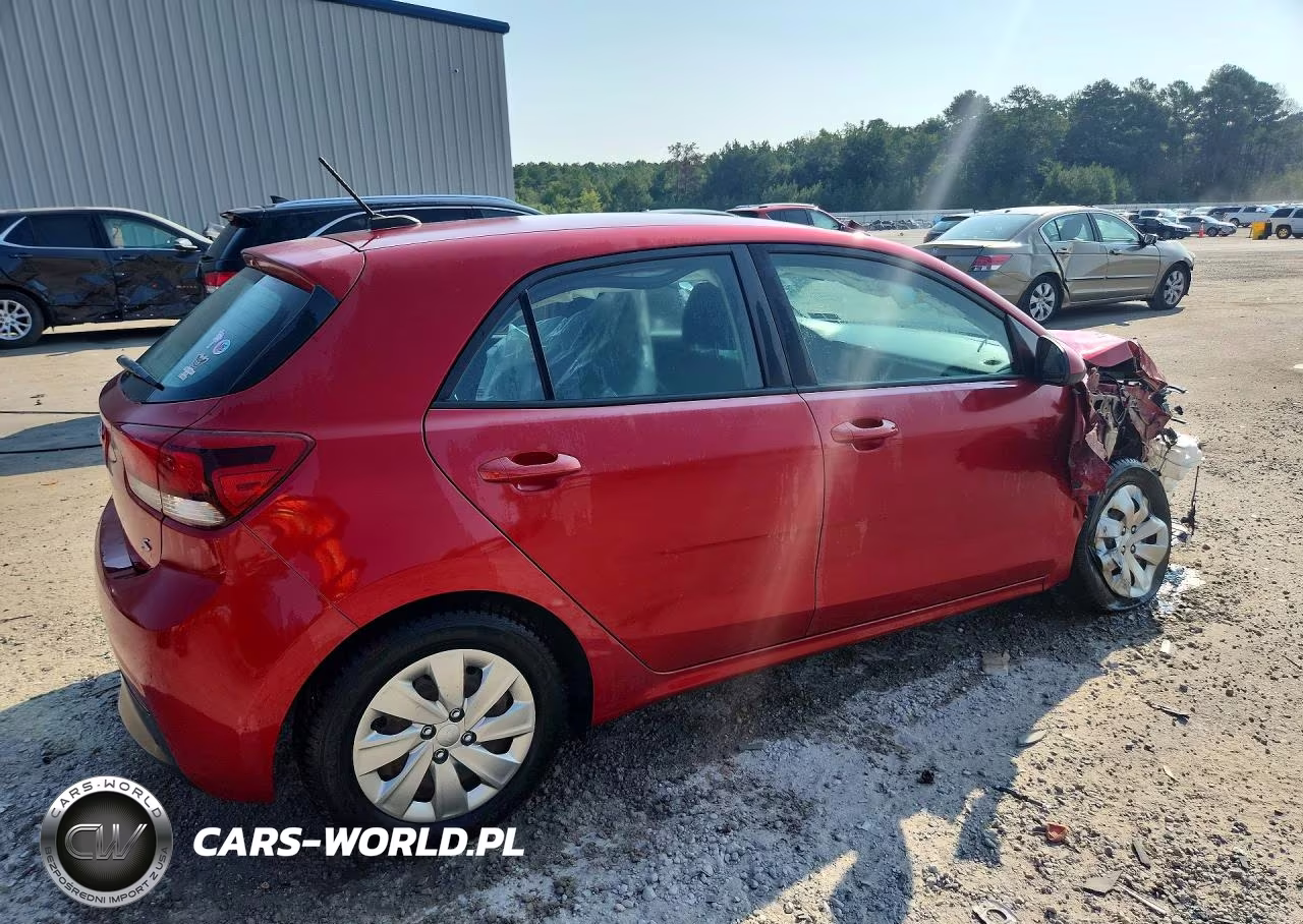 2018 Kia Rio 5-Door S VIN:3KPA25AB0JE095096 - 3