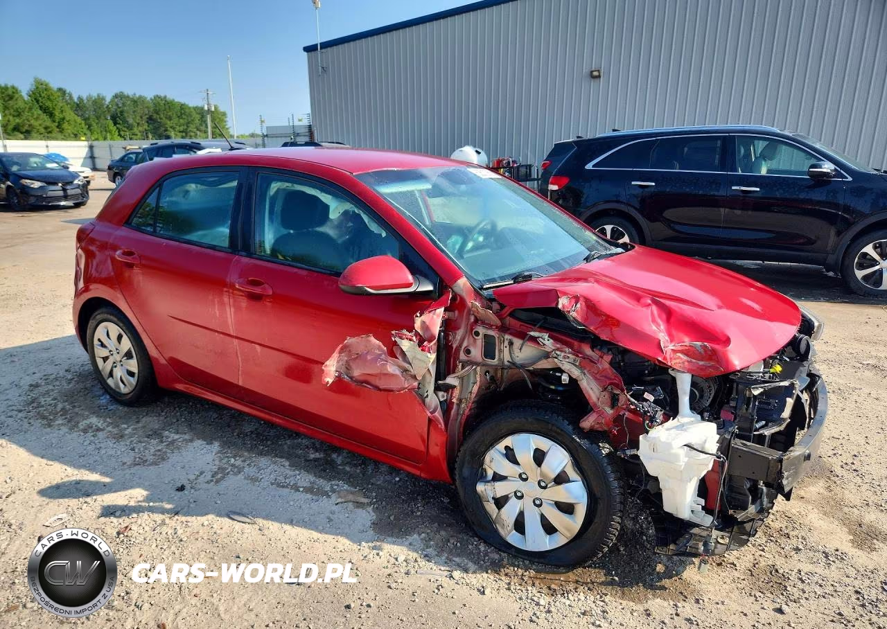 2018 Kia Rio 5-Door S VIN:3KPA25AB0JE095096 - 4