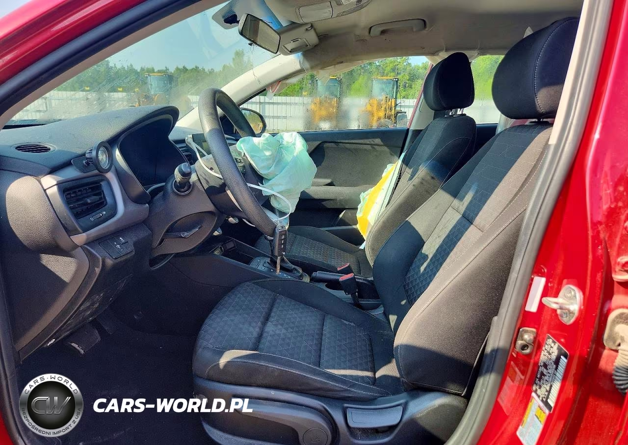 2018 Kia Rio 5-Door S VIN:3KPA25AB0JE095096 - 7