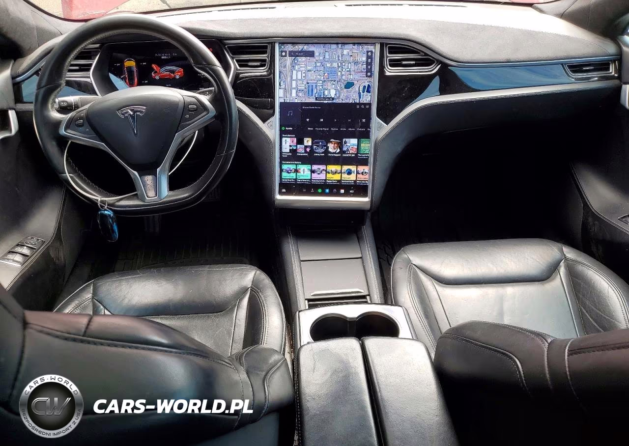 2015 Tesla Model S VIN:5YJSA1E25FF114902 - 8