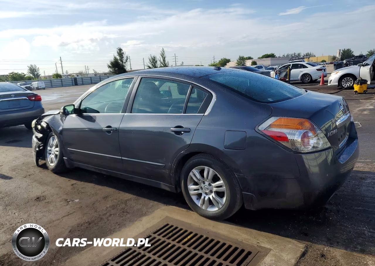 2011 Nissan Altima 2.5 VIN:1N4AL2AP7BN440411 - 2