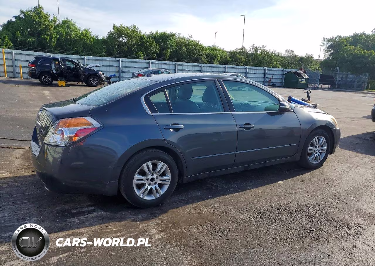 2011 Nissan Altima 2.5 VIN:1N4AL2AP7BN440411 - 3