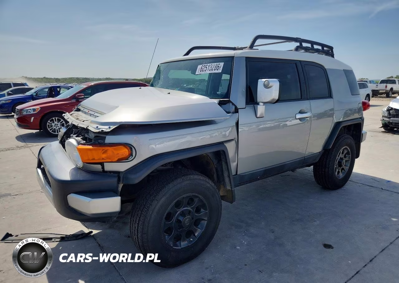 2012 Toyota Fj Cruiser Base
