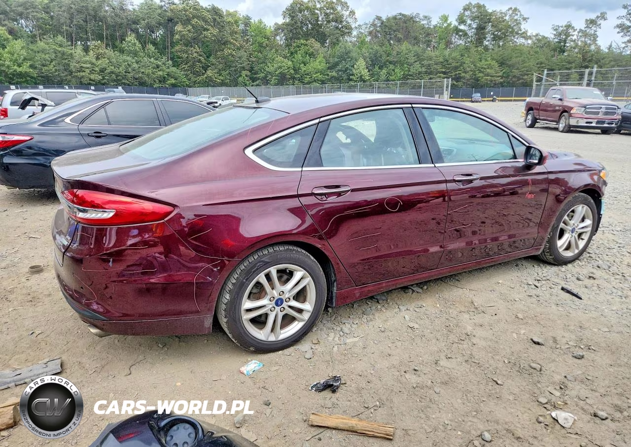 2018 Ford Fusion Se VIN:3FA6P0HD2JR164239 - 3