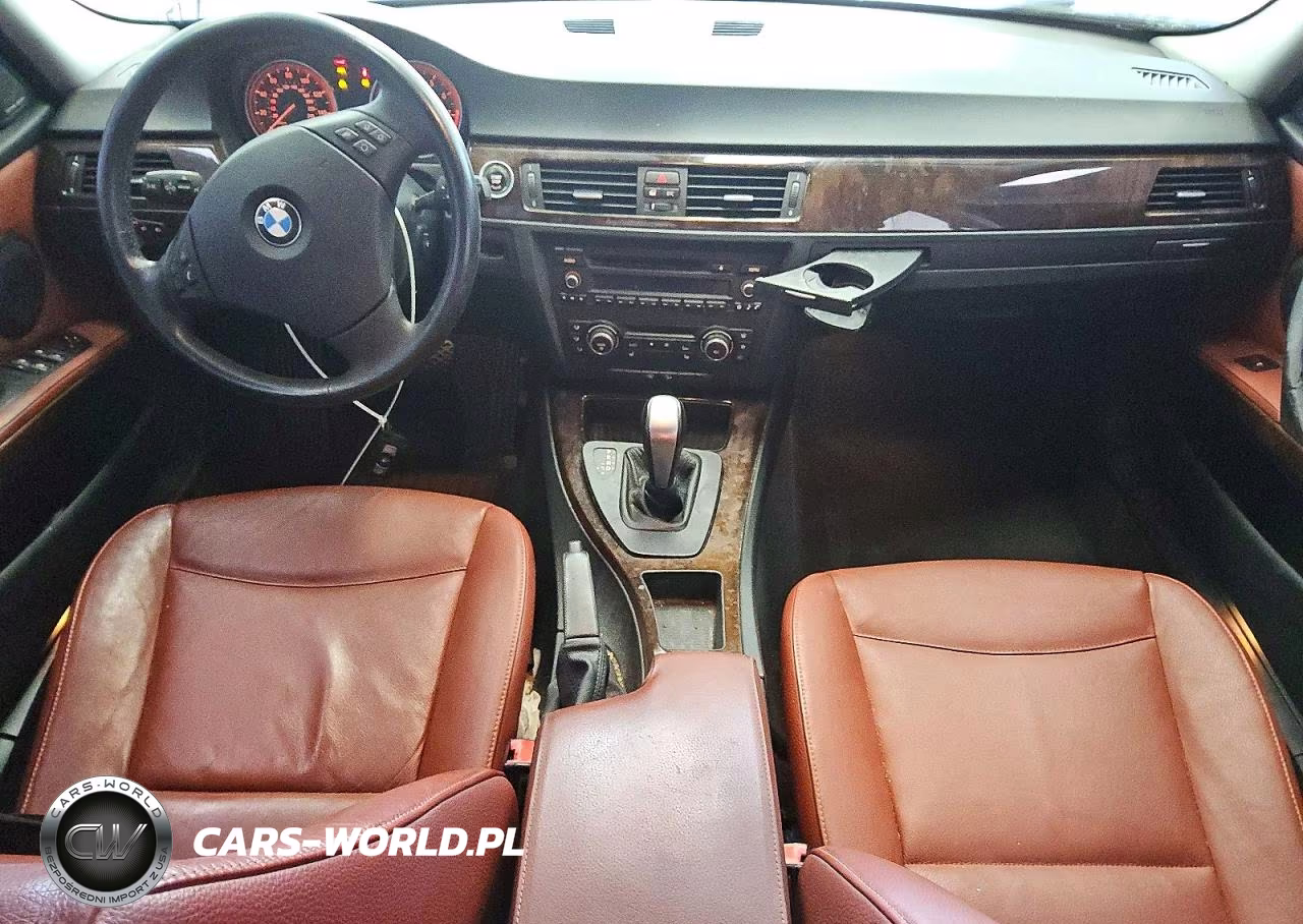 2011 BMW 335 Xi VIN:WBAPL5C53BA917986 - 8