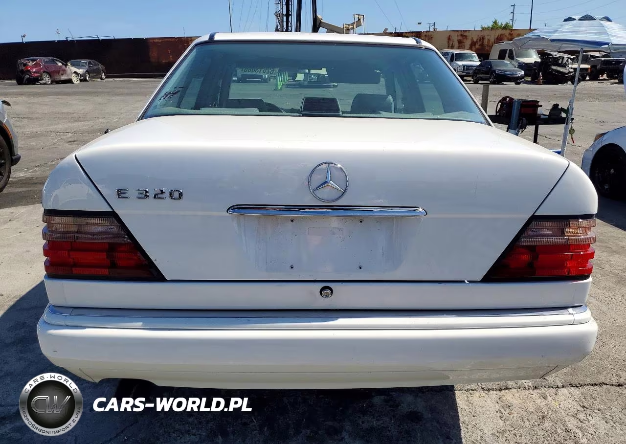 1995 Mercedes-Benz E 320 Base VIN:WDBEA32EXSC271970 - 6