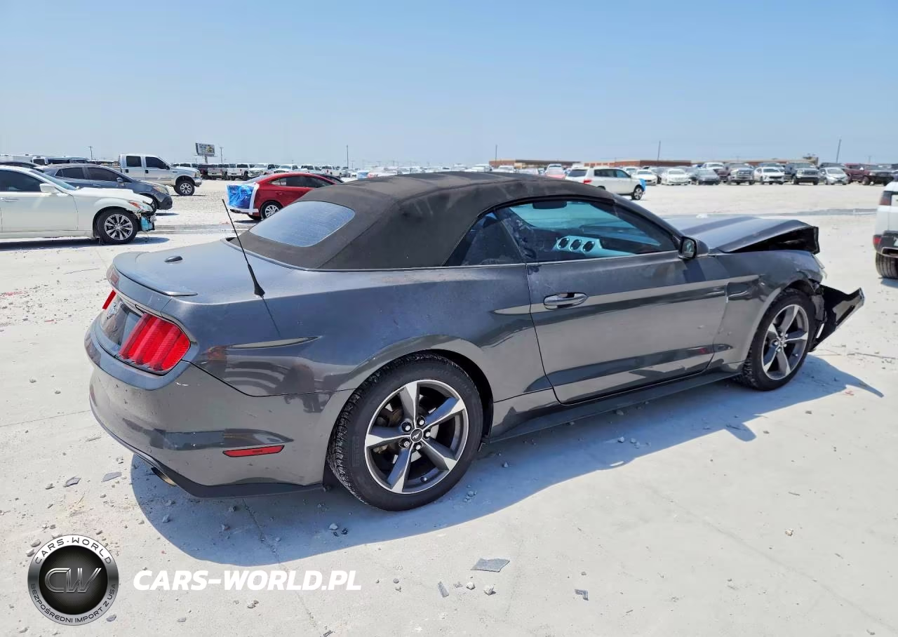 2015 Ford Mustang VIN:1FATP8UH6F5358499 - 3