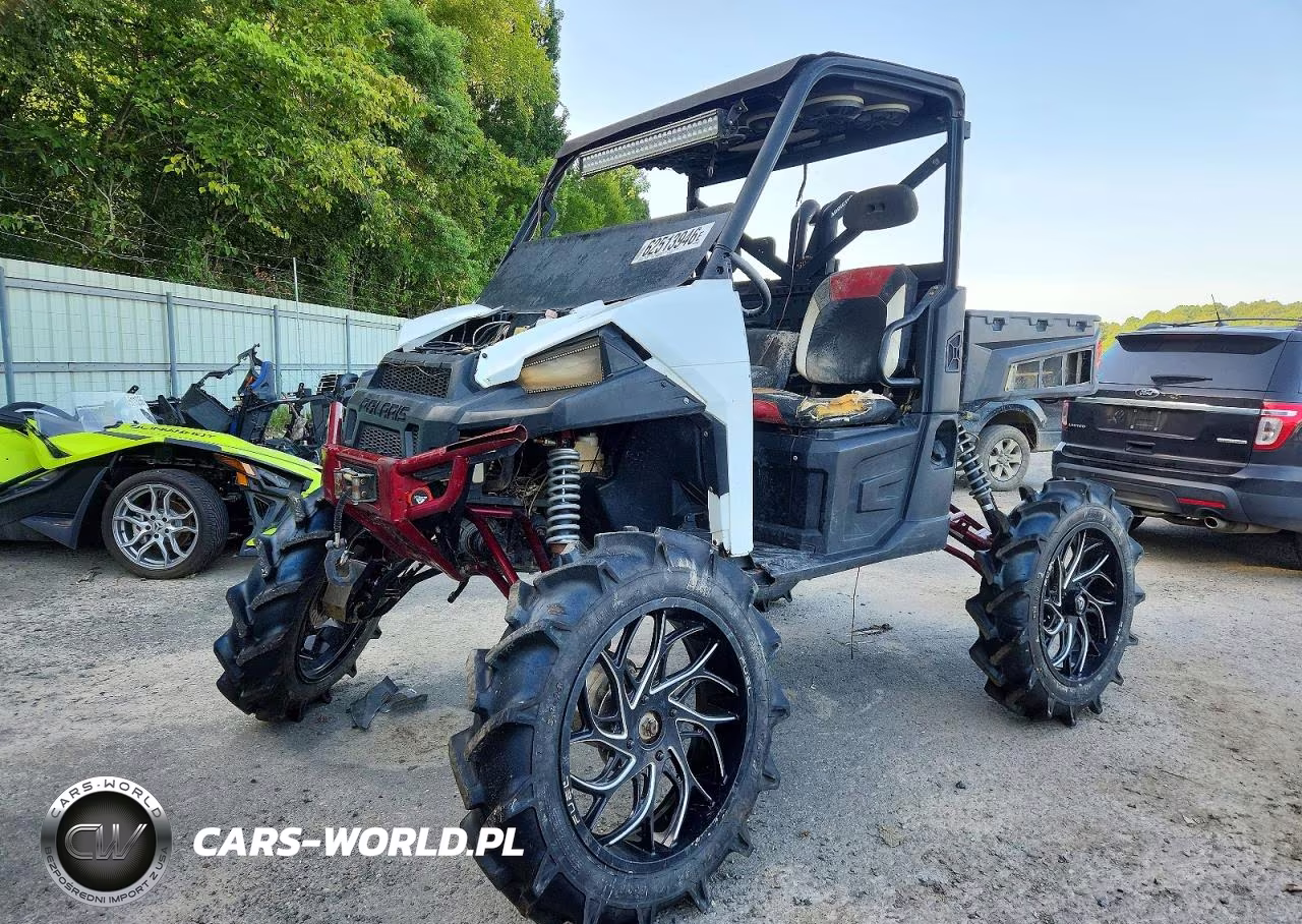 2014 Polaris Ranger Utility Vehicle VIN:4XAUH9EAXEG353531 - 2