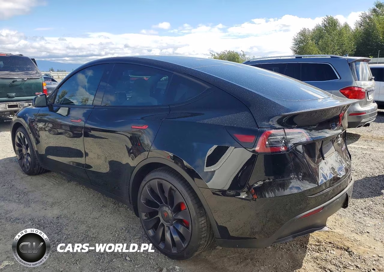 2021 Tesla Model Y VIN:5YJYGDEF2MF270423 - 2