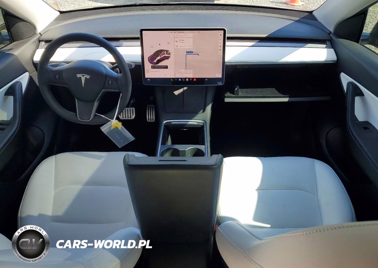 2021 Tesla Model Y VIN:5YJYGDEF2MF270423 - 8