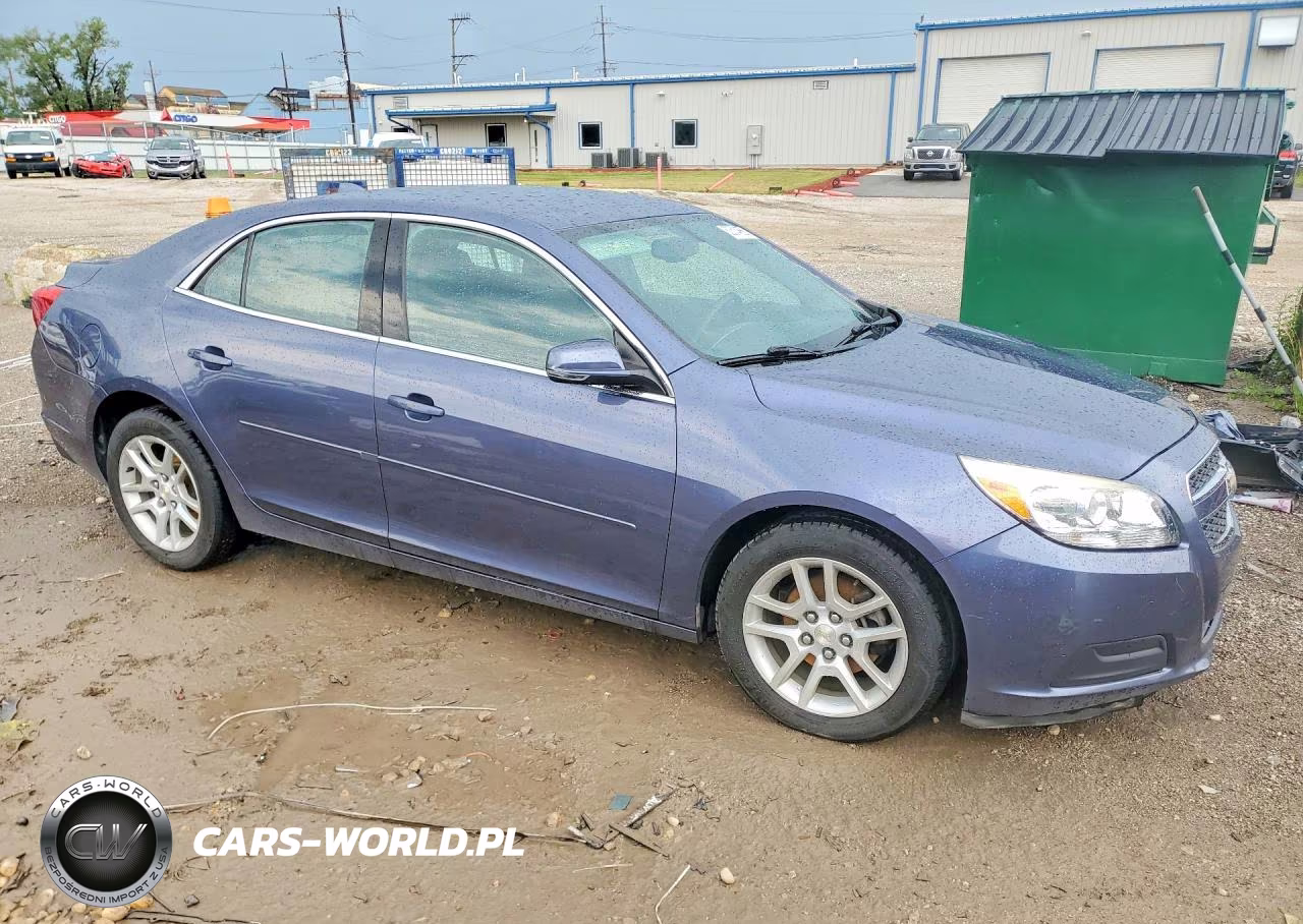 2013 Chevrolet Malibu 1Lt VIN:1G11C5SA3DF347042 - 4