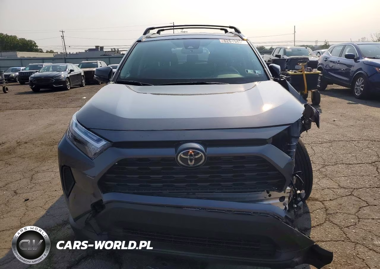 2025 Toyota Rav4 Hybrid Xle VIN:JTMRWRFV5SJ078204 - 5
