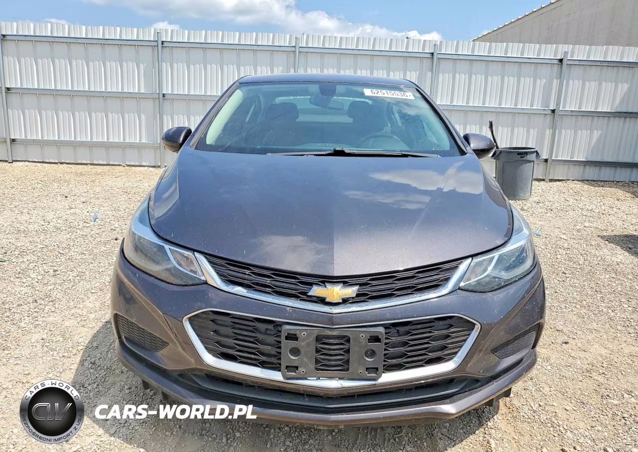 2017 Chevrolet Cruze Lt VIN:1G1BE5SM7H7215703 - 5
