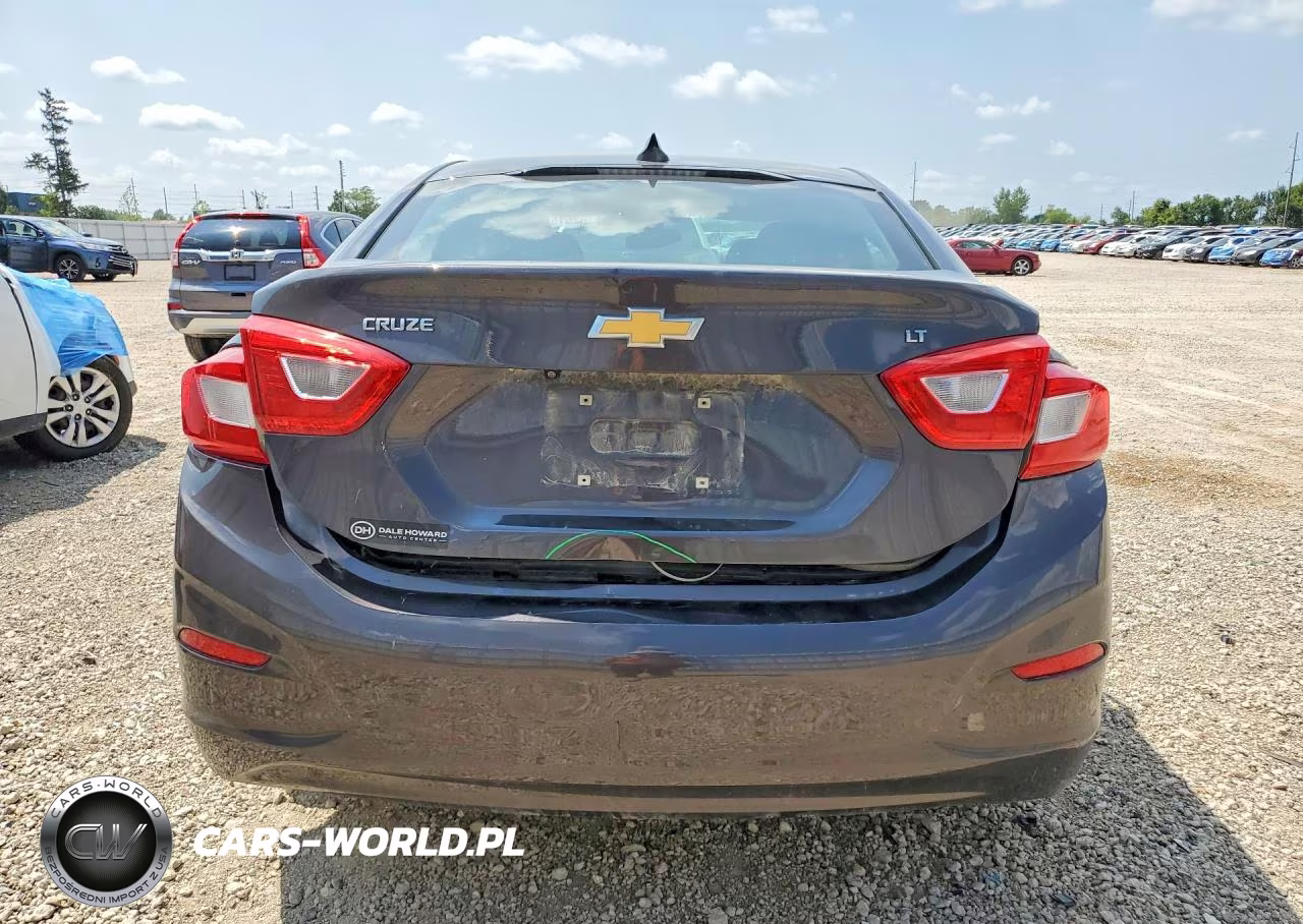 2017 Chevrolet Cruze Lt VIN:1G1BE5SM7H7215703 - 6