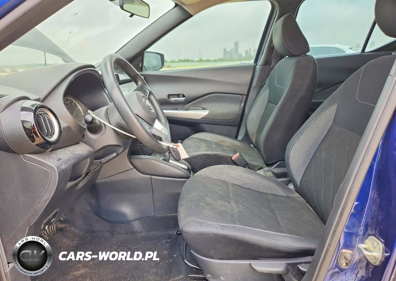 2019 Nissan Kicks Sv VIN:3N1CP5CU9KL553694 - 7