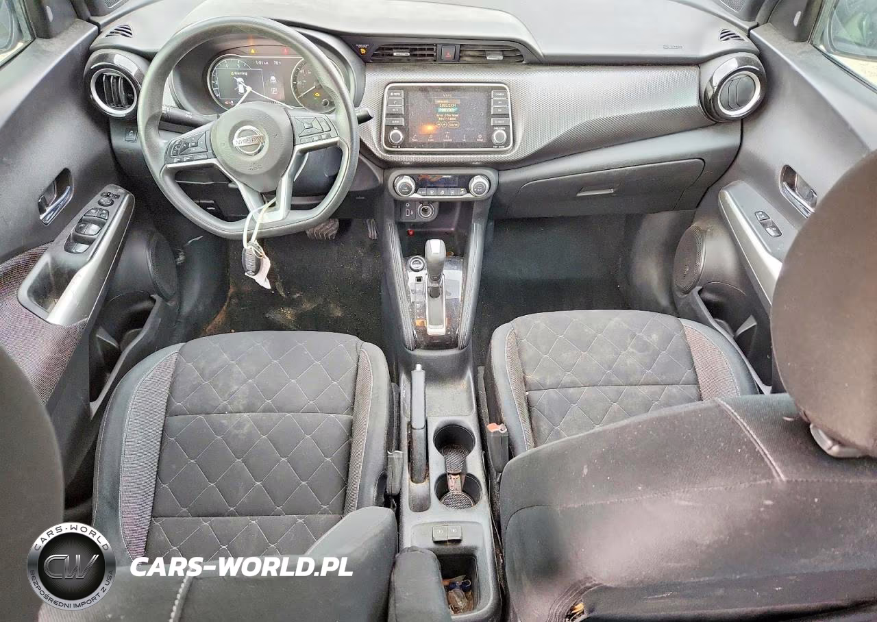 2019 Nissan Kicks Sv VIN:3N1CP5CU9KL553694 - 8