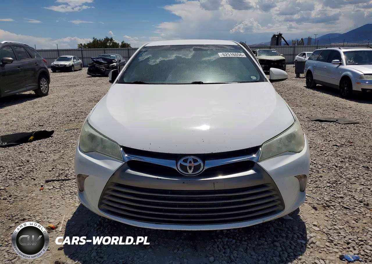 2016 Toyota Camry Le VIN:4T4BF1FK6GR557456 - 5