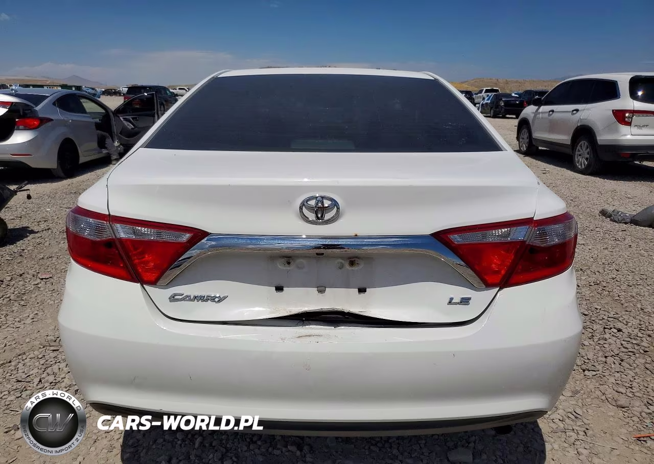 2016 Toyota Camry Le VIN:4T4BF1FK6GR557456 - 6