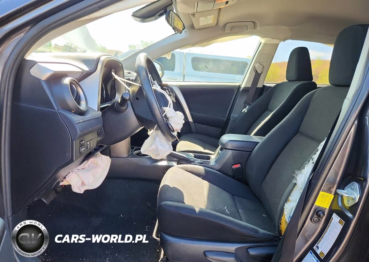 2017 Toyota Rav4 Le VIN:JTMBFREV1HJ124803 - 7