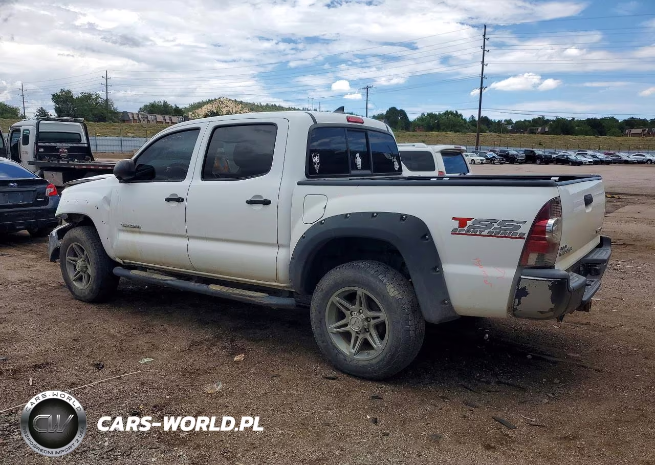2014 Toyota Tacoma V6 VIN:3TMLU4ENXEM162817 - 2