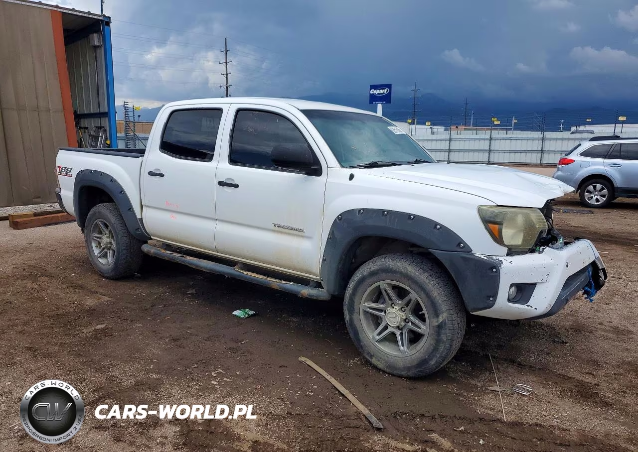2014 Toyota Tacoma V6 VIN:3TMLU4ENXEM162817 - 4